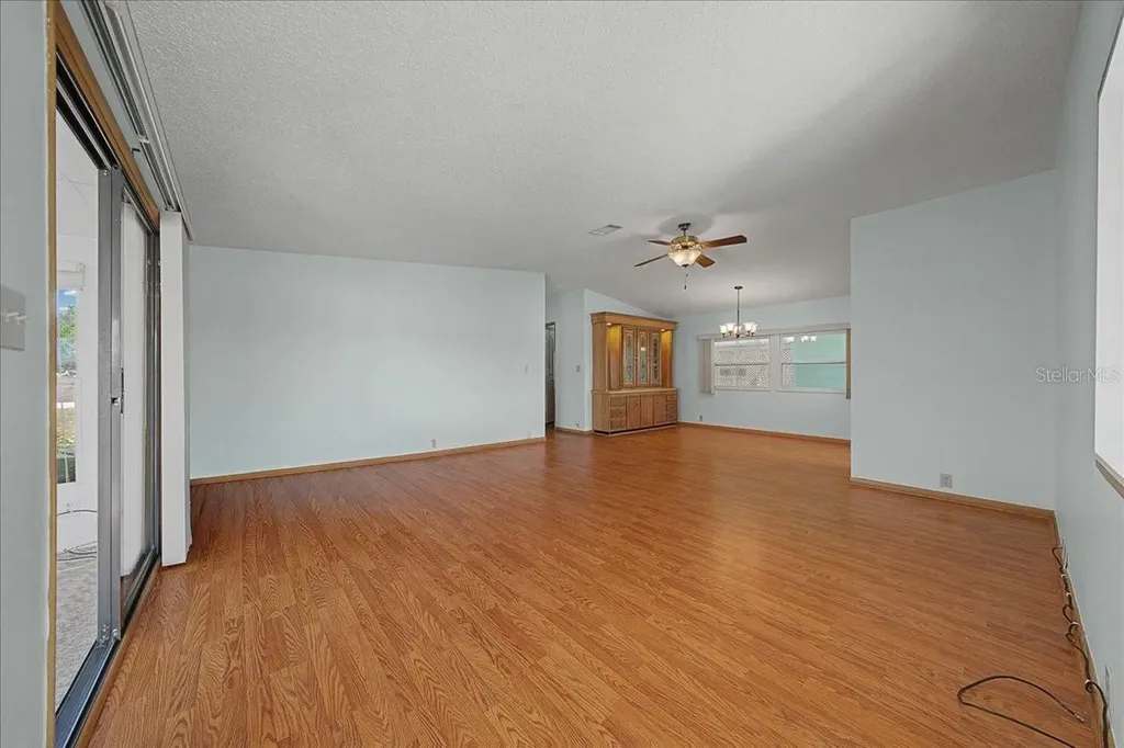 25021 Bellevue Leesburg FL 34748