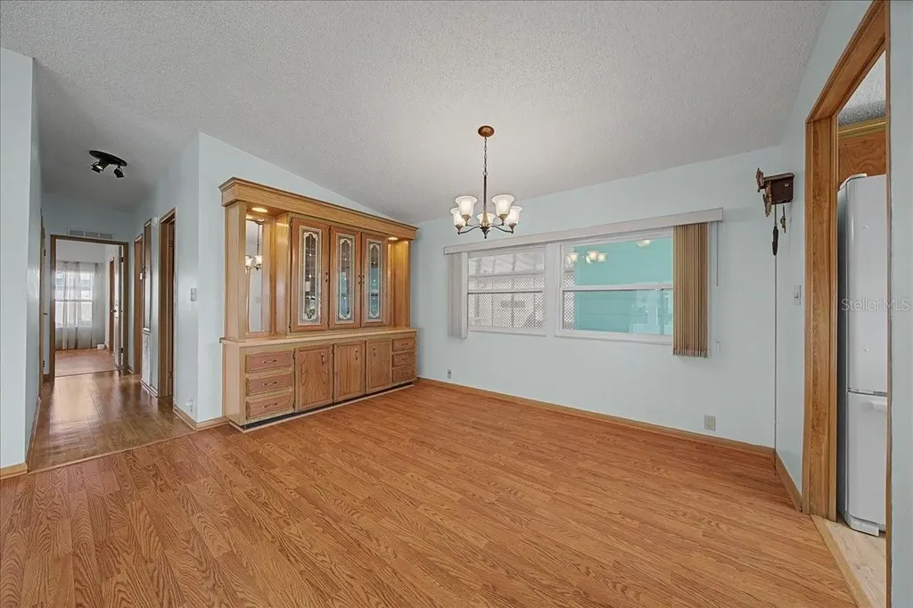 25021 Bellevue Leesburg FL 34748