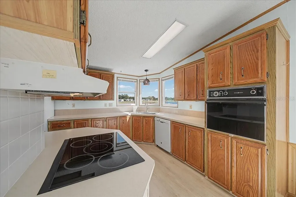 25021 Bellevue Leesburg FL 34748