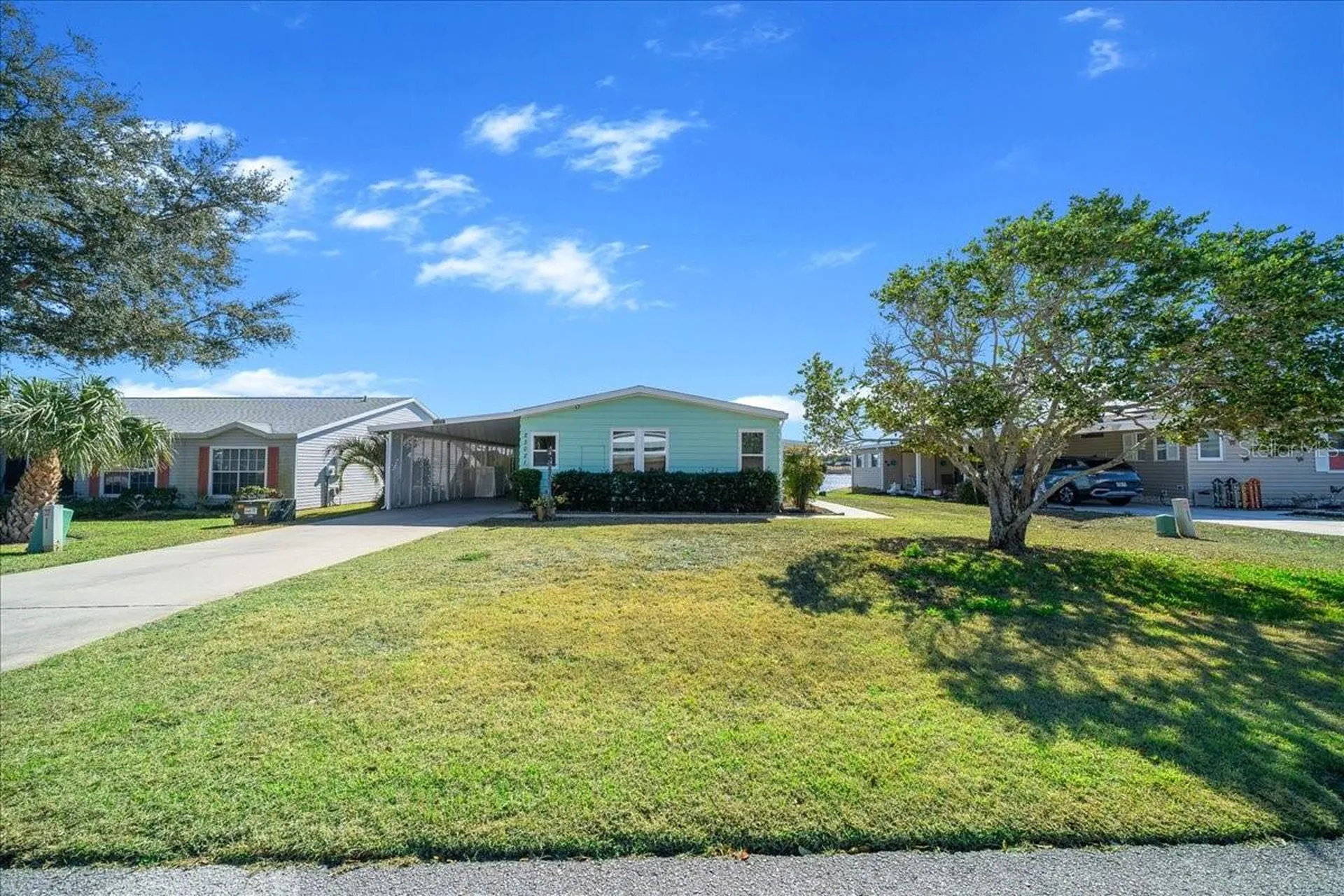 25021 Bellevue Leesburg FL 34748