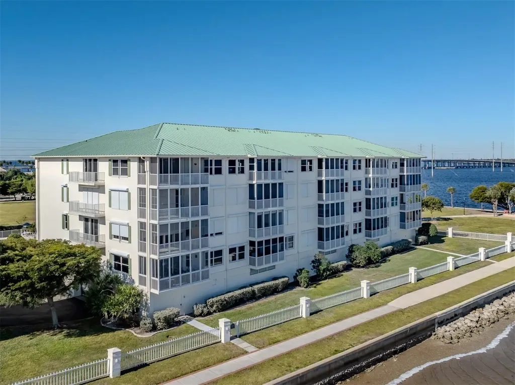 200 Harbor Walk Drive Punta Gorda FL 33950