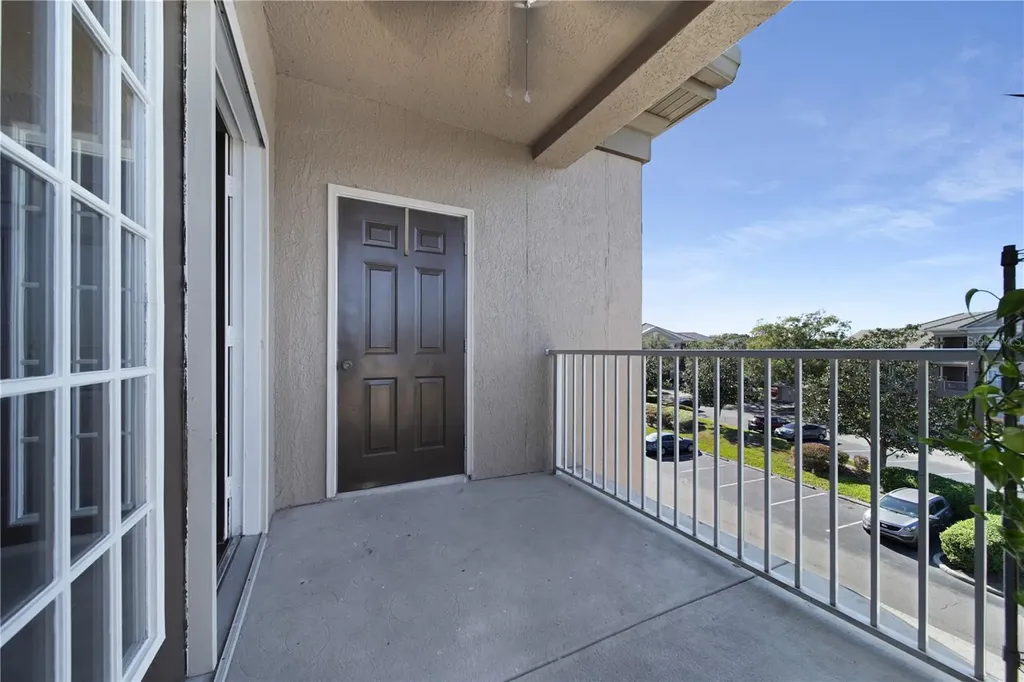 14205 Falls Church Drive Orlando FL 32837