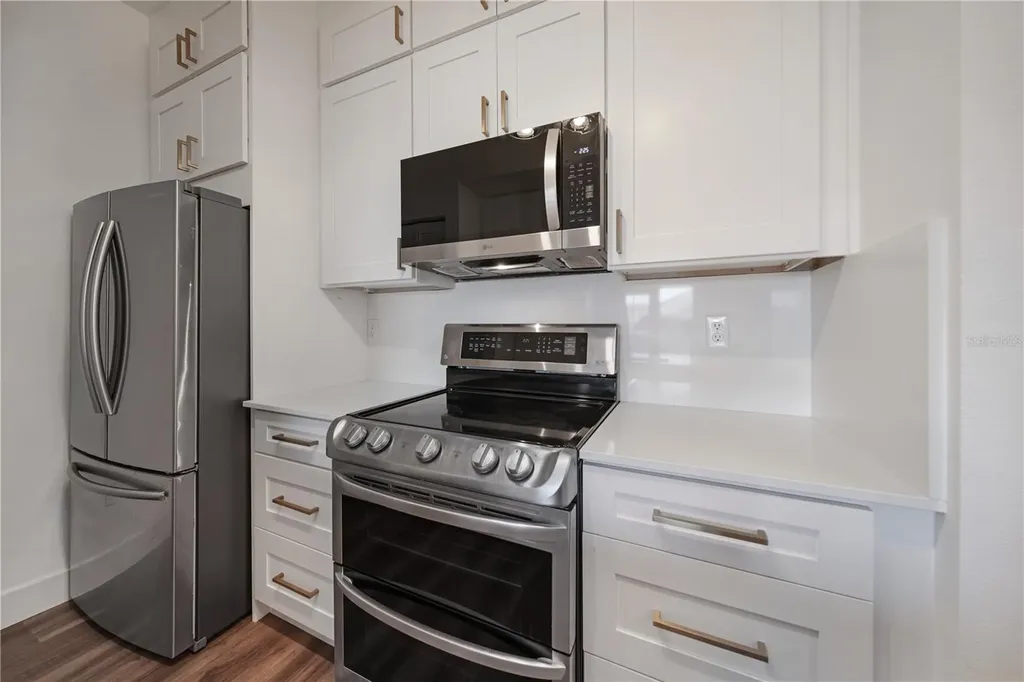 14205 Falls Church Drive Orlando FL 32837