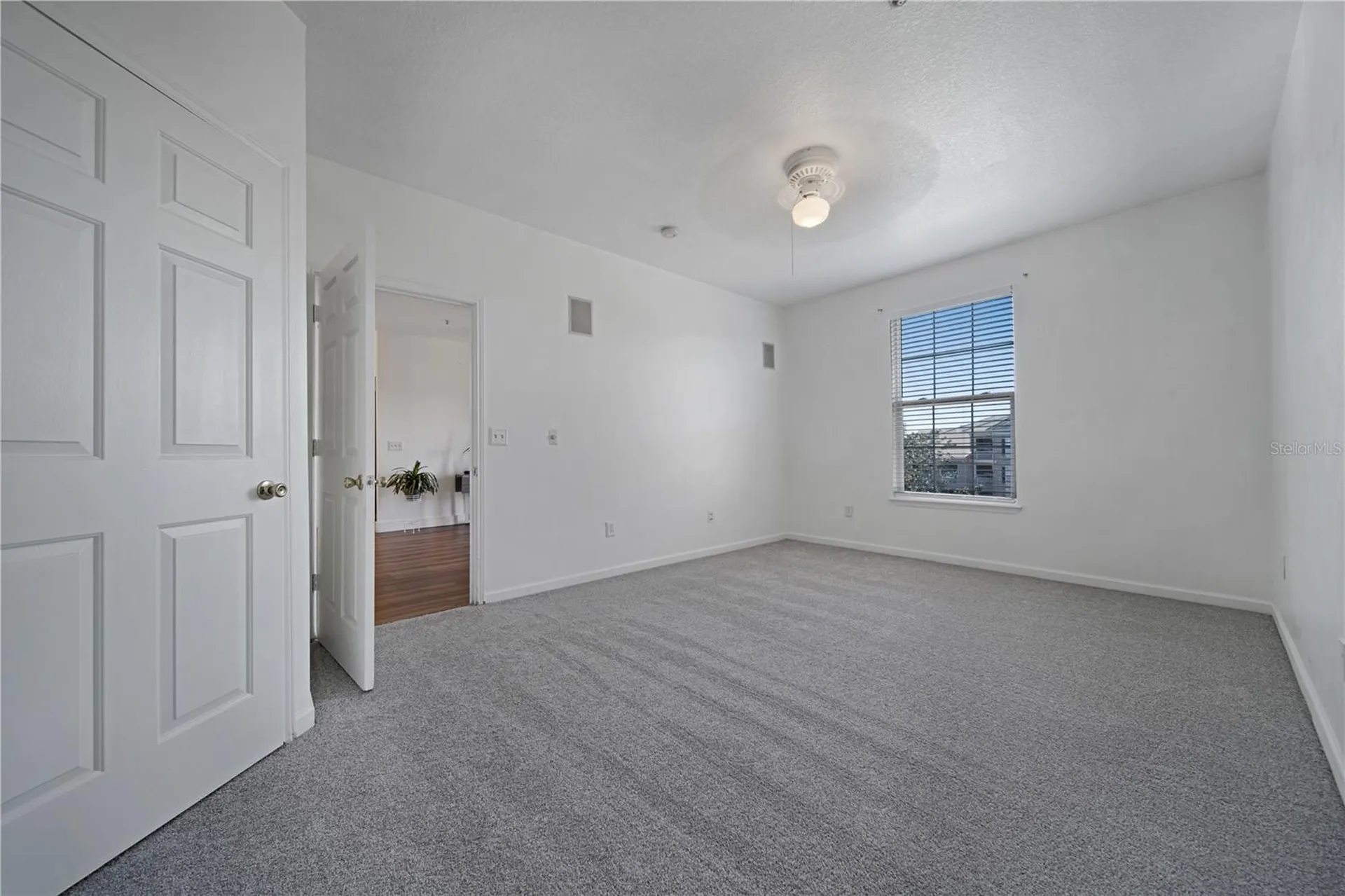 14205 Falls Church Drive Orlando FL 32837