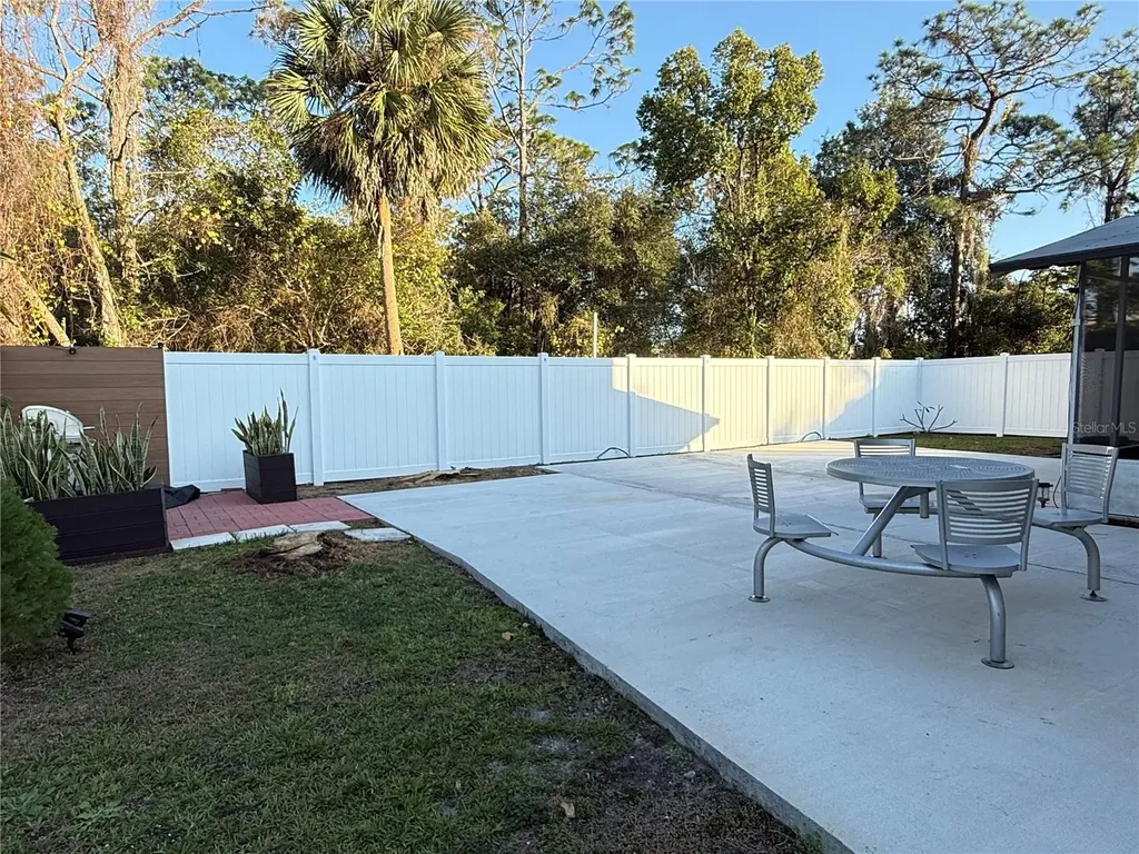 1345 Silverthorn Drive Orlando FL 32825