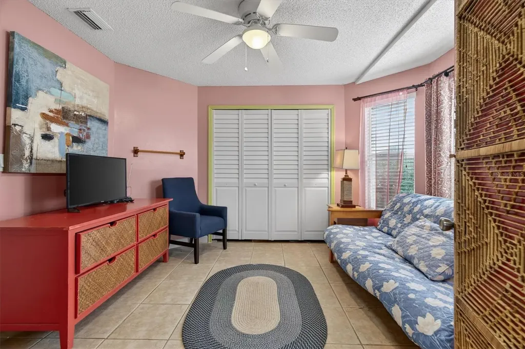2524 Albion Avenue Orlando FL 32833