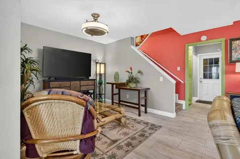 2524 Albion Avenue Orlando FL 32833