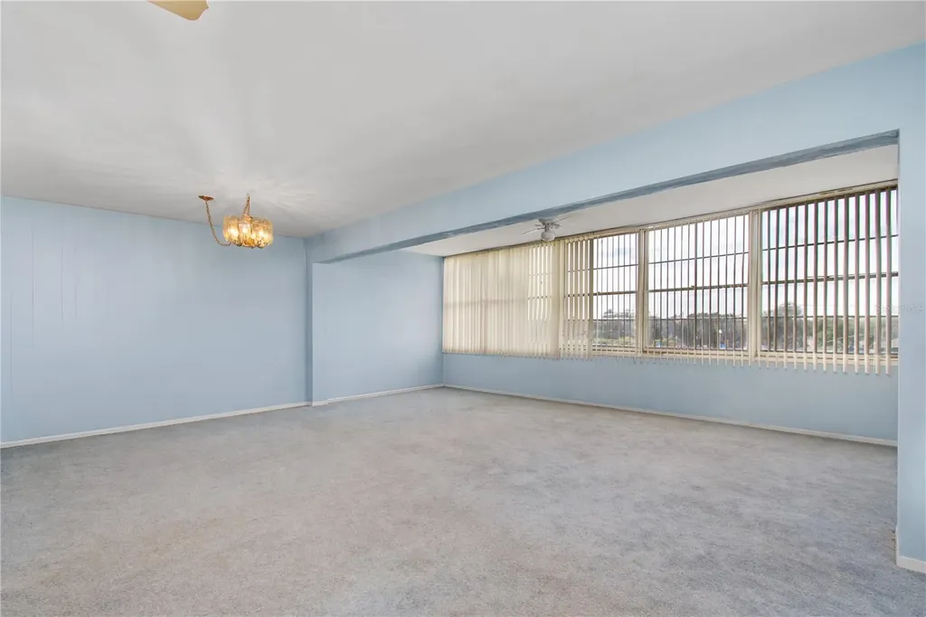 7200 Sunshine Skyway Lane S St Petersburg FL 33711