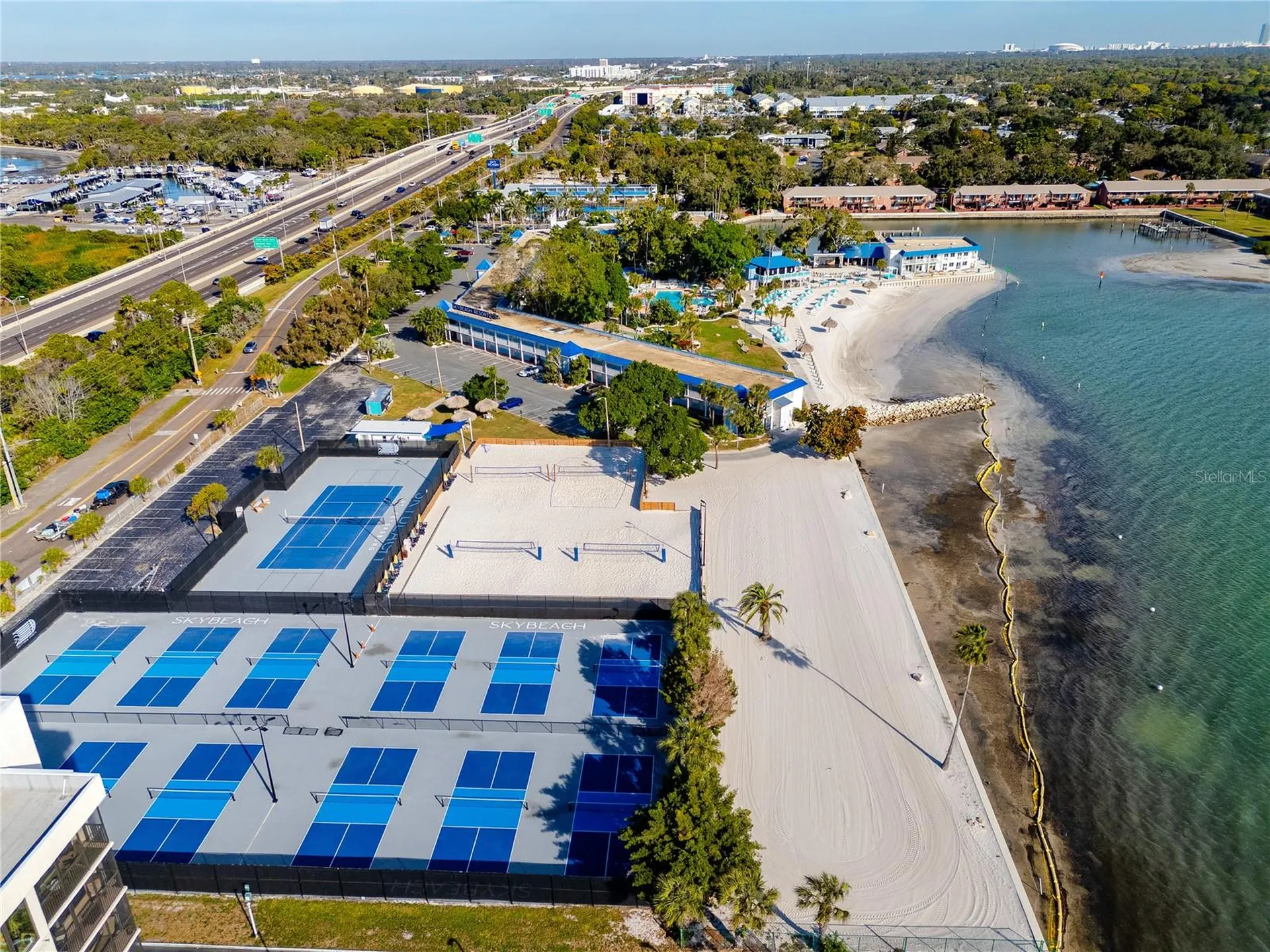 7200 Sunshine Skyway Lane S St Petersburg FL 33711