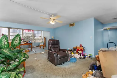 7200 Sunshine Skyway Lane S St Petersburg FL 33711