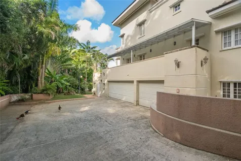 513 Tintillo Street Bayamon PR 00960