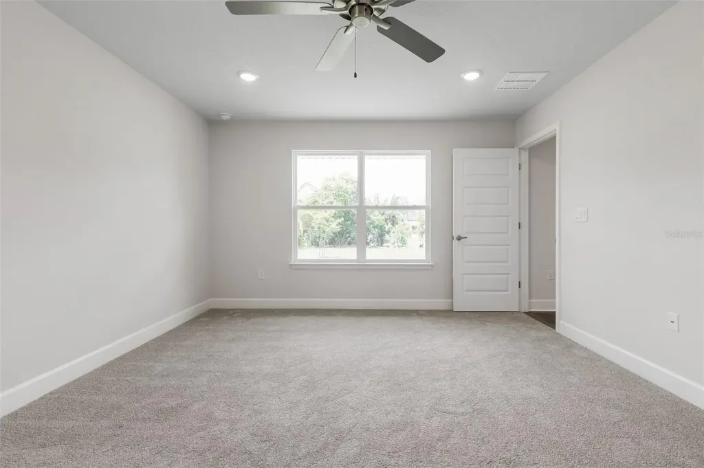 28 Ulmaceal Path Palm Coast FL 32164
