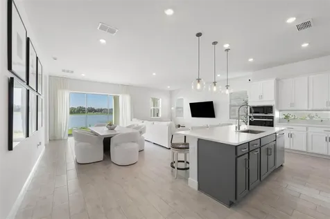 13589 Mcmillan Drive Orlando FL 32827