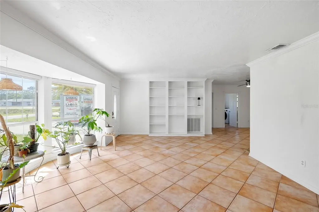 1806 Beverly Circle N Clearwater FL 33764