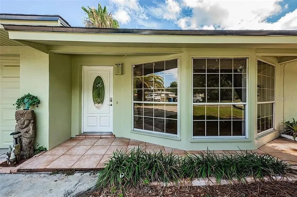 1806 Beverly Circle N Clearwater FL 33764