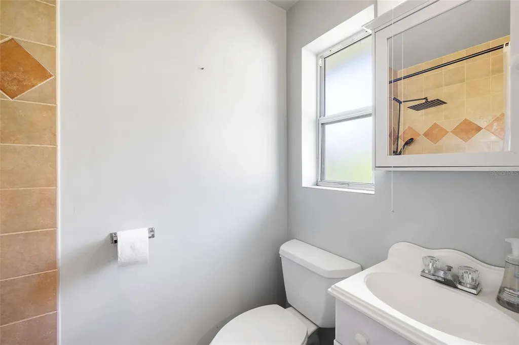 1806 Beverly Circle N Clearwater FL 33764