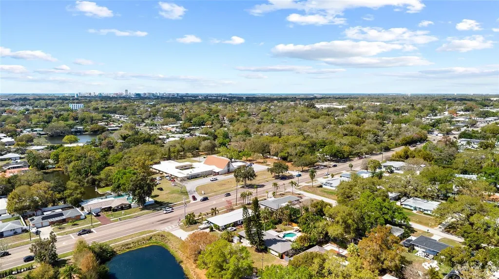 1806 Beverly Circle N Clearwater FL 33764