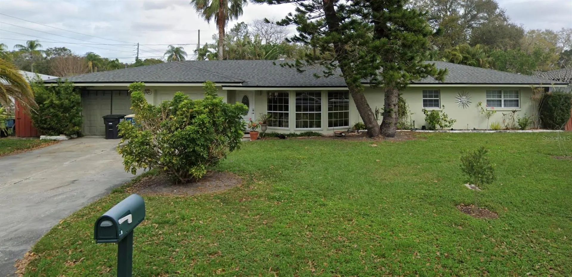 1806 Beverly Circle N Clearwater FL 33764