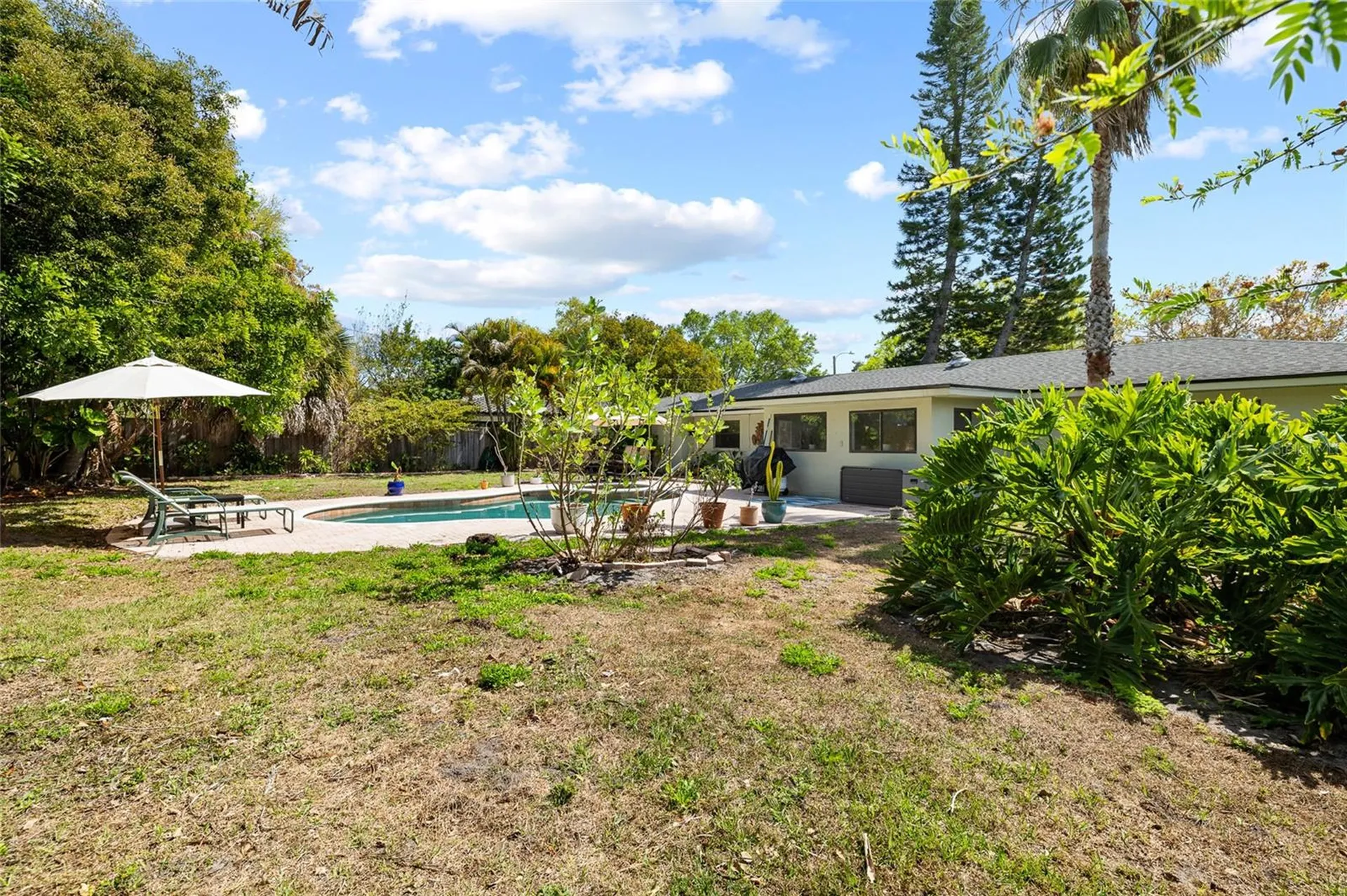 1806 Beverly Circle N Clearwater FL 33764