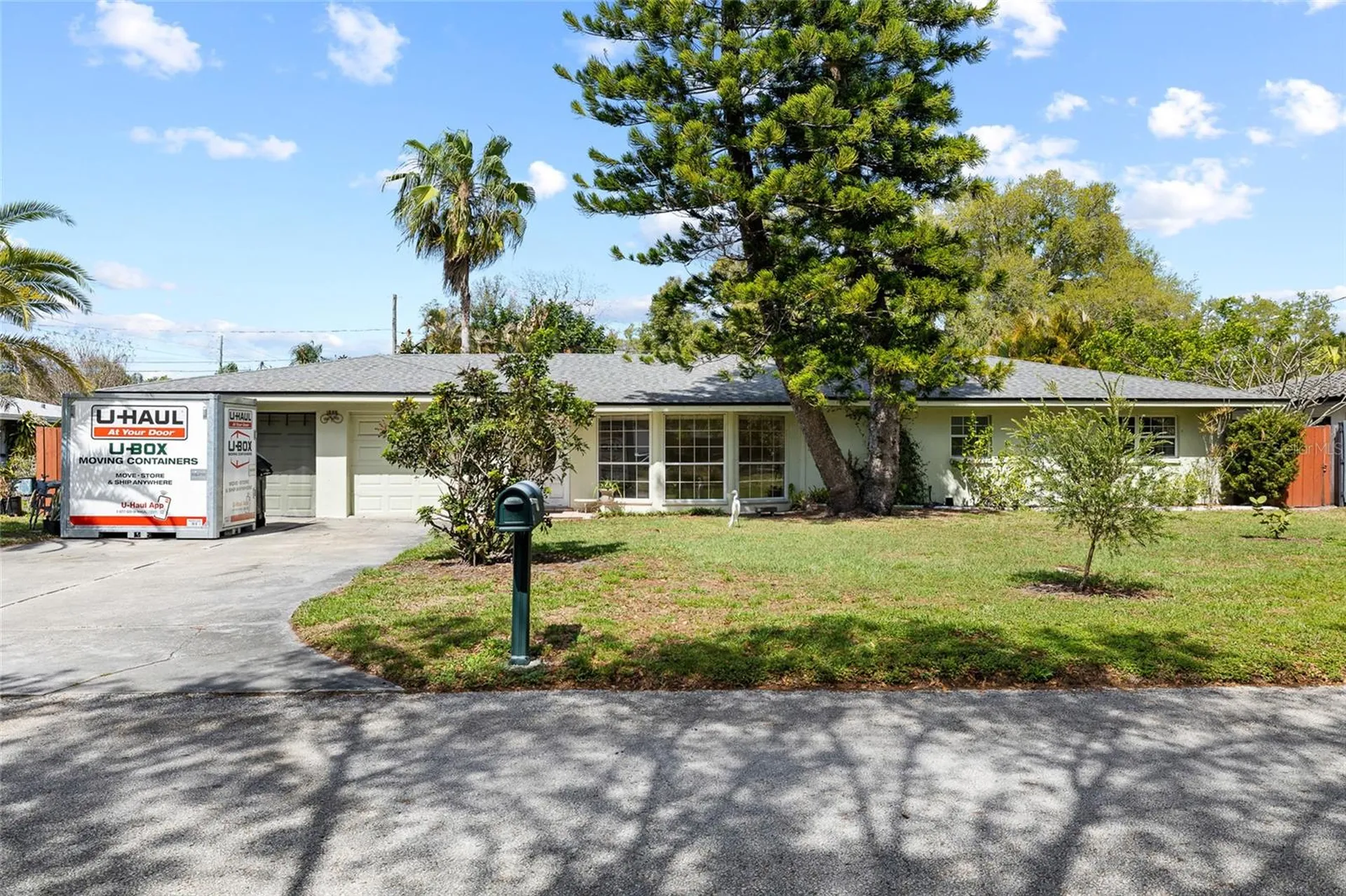 1806 Beverly Circle N Clearwater FL 33764