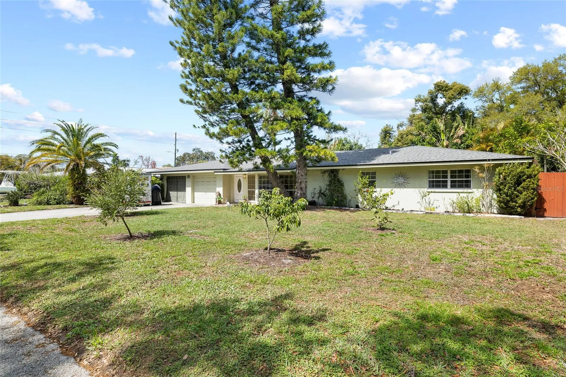 1806 Beverly Circle N Clearwater FL 33764