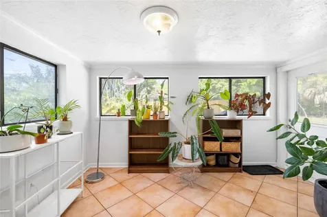 1806 Beverly Circle N Clearwater FL 33764