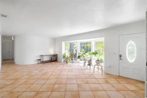 1806 Beverly Circle N Clearwater FL 33764