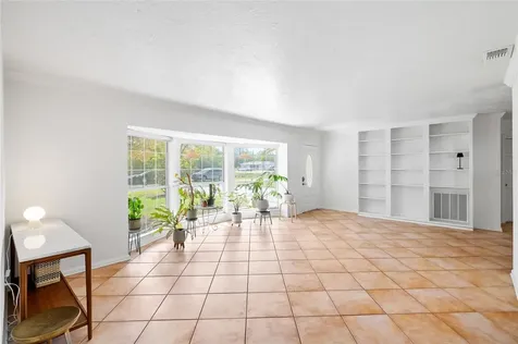 1806 Beverly Circle N Clearwater FL 33764
