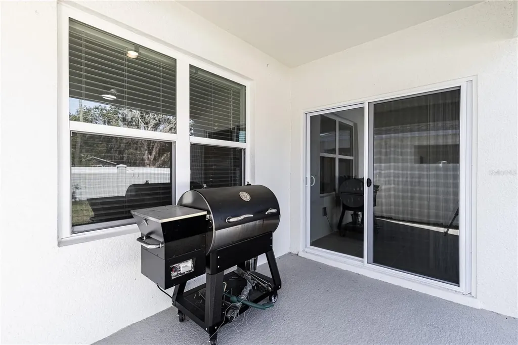 976 Bear Hammock Drive Umatilla FL 32784