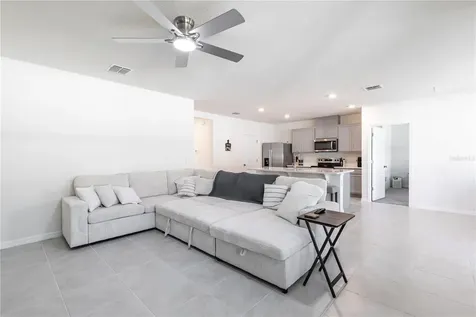 976 Bear Hammock Drive Umatilla FL 32784
