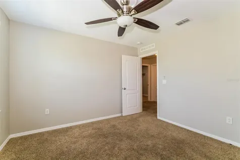 1005 Suffragette Circle Haines City FL 33844