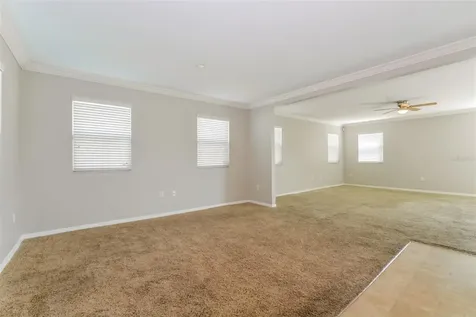 1005 Suffragette Circle Haines City FL 33844