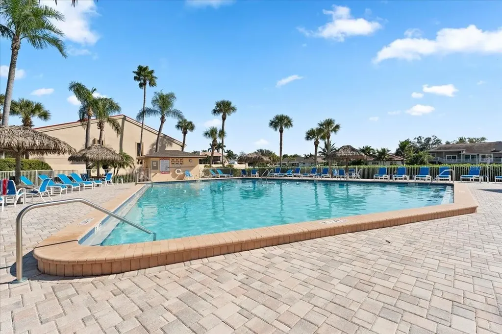 4900 Brittany Drive S St Petersburg FL 33715