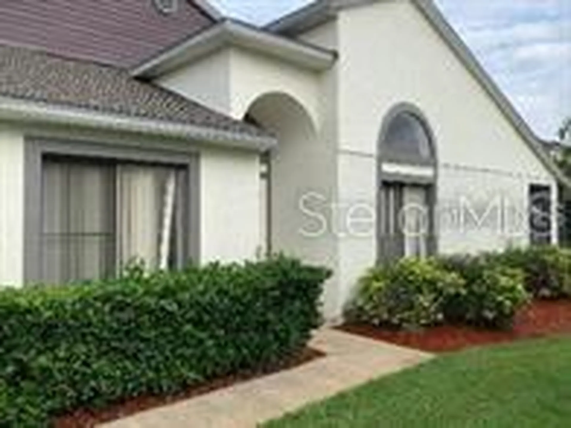 31 Lakepointe Circle Kissimmee FL 34743