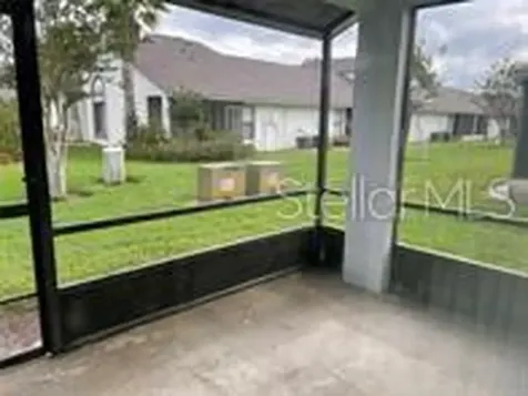 31 Lakepointe Circle Kissimmee FL 34743