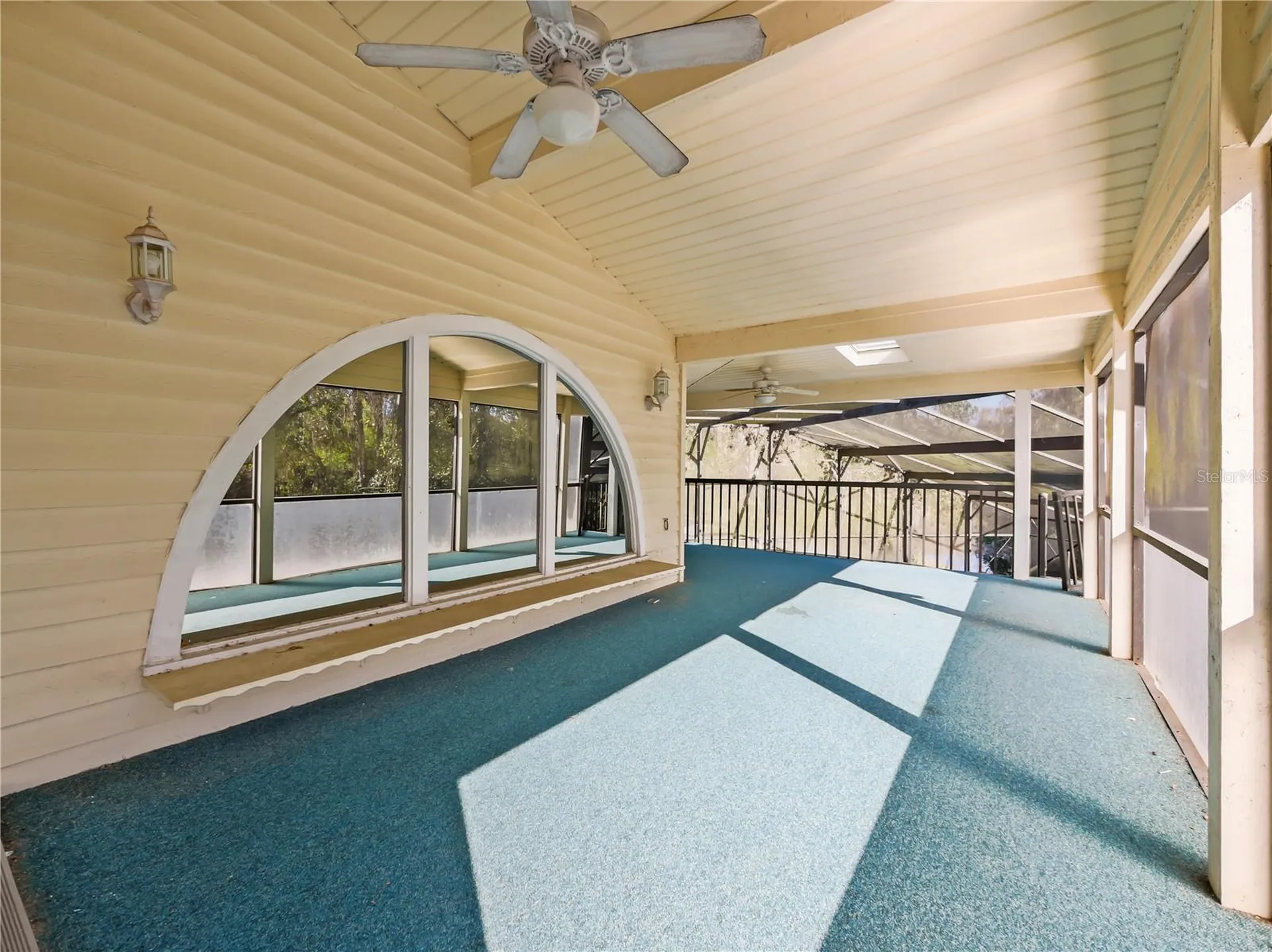 2395 Windward Cove Kissimmee FL 34746