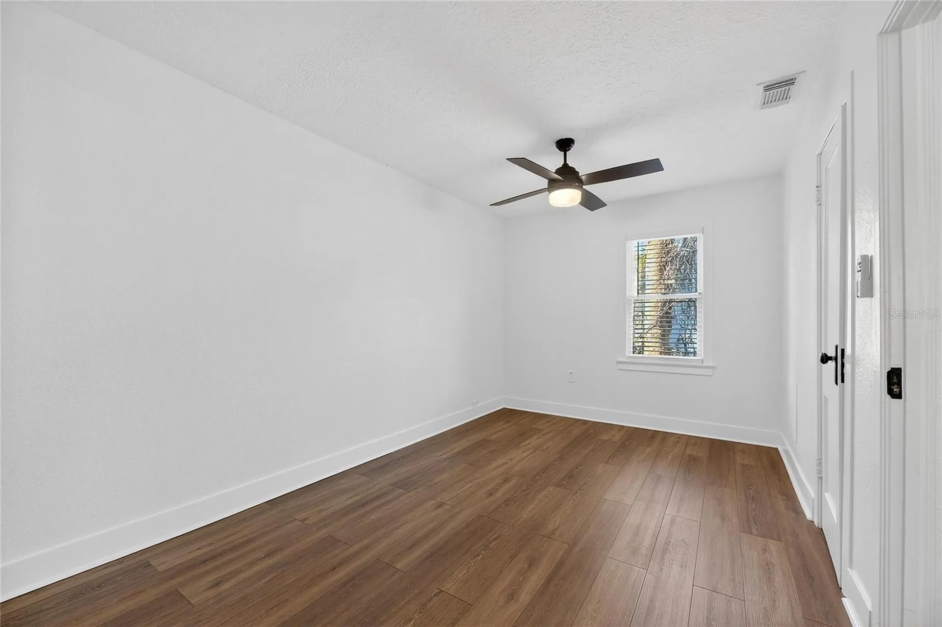 1407 E North Street Tampa FL 33604