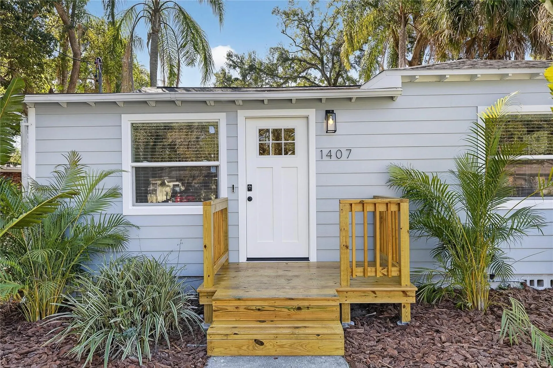1407 E North Street Tampa FL 33604
