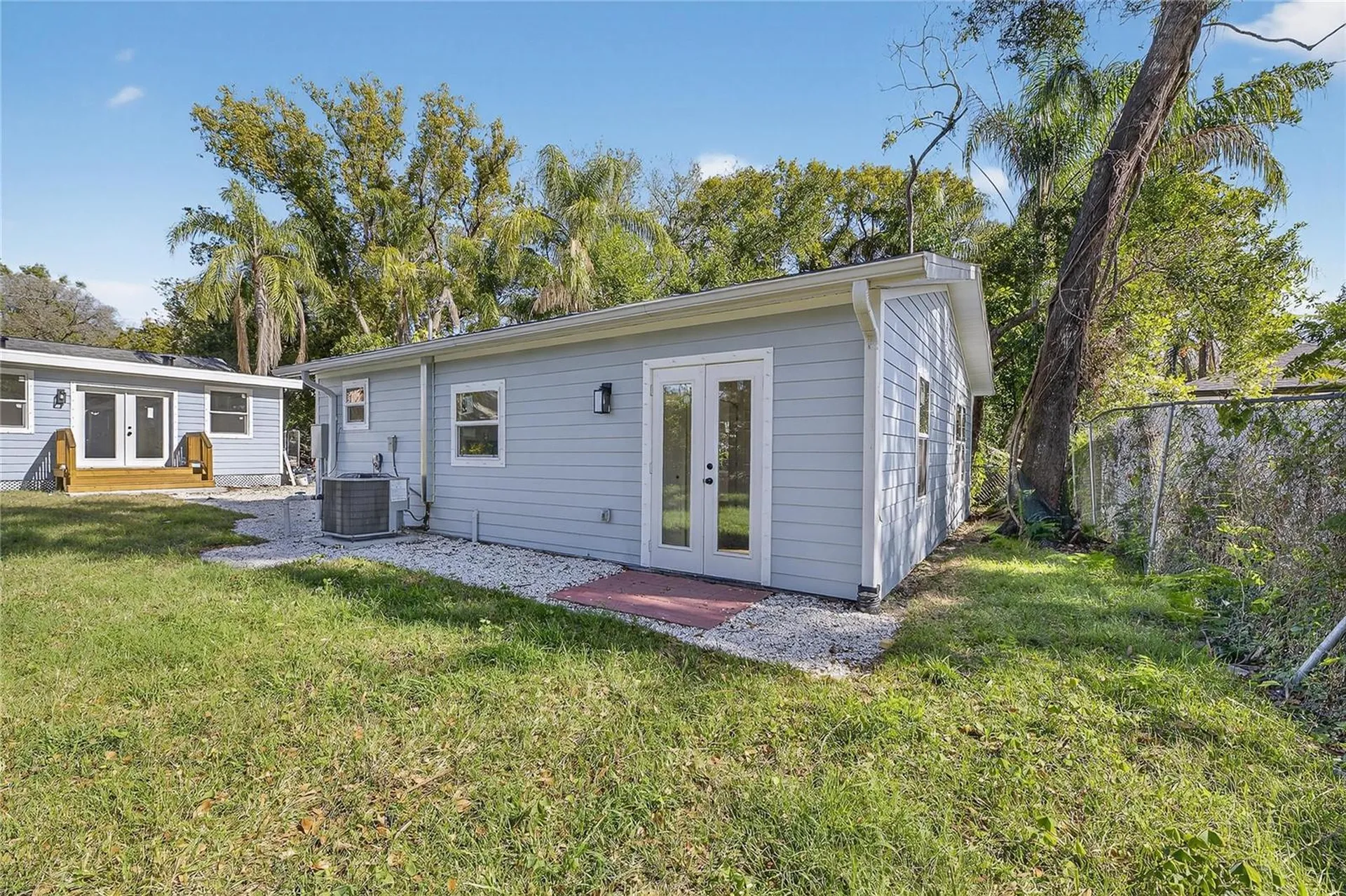 1407 E North Street Tampa FL 33604