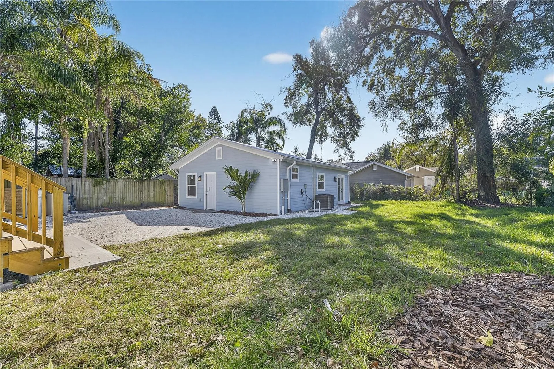 1407 E North Street Tampa FL 33604