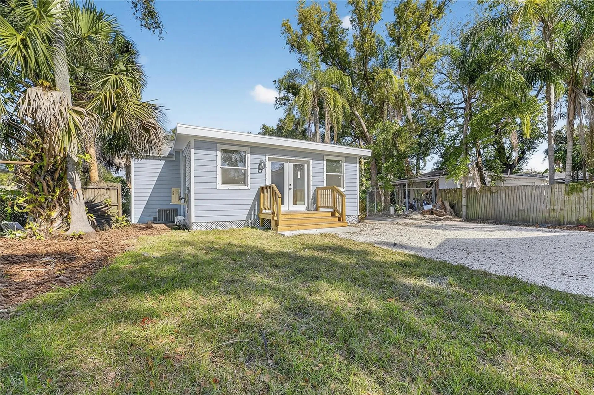 1407 E North Street Tampa FL 33604