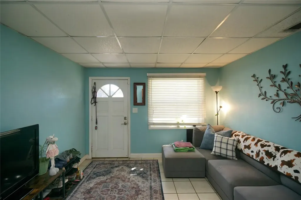 3716 N 52nd Street Tampa FL 33619
