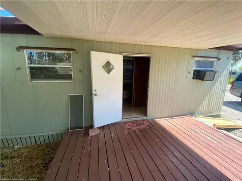1526 Fort Meade Road Frostproof FL 33843