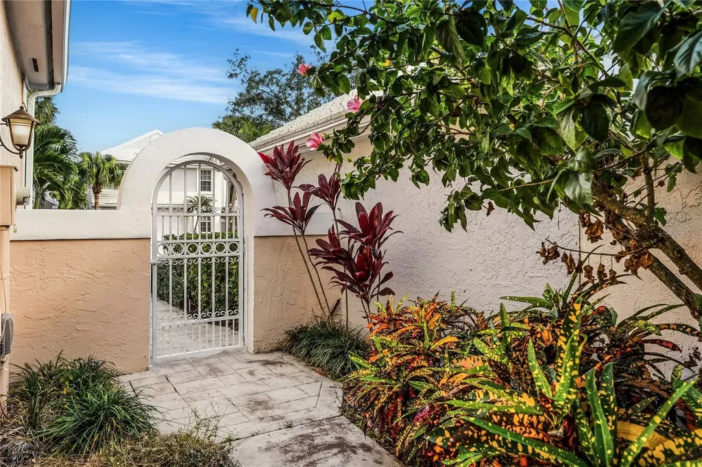 58 Windsor Lane Palm Beach Gardens FL 33418