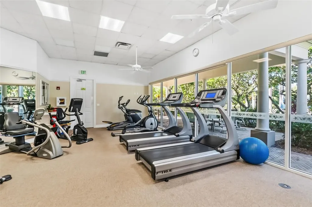 5264 Bouchard Circle Sarasota FL 34238