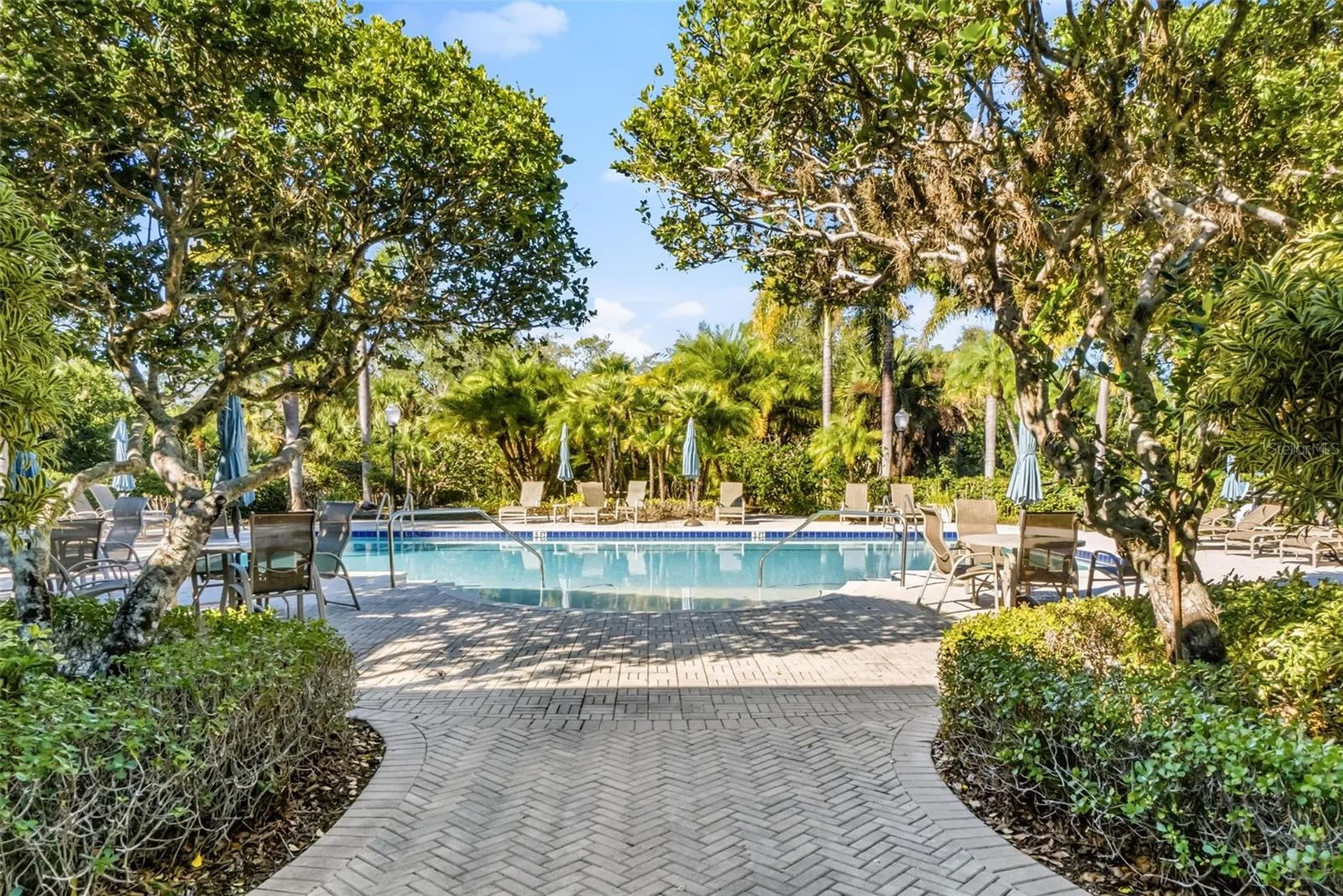 5264 Bouchard Circle Sarasota FL 34238