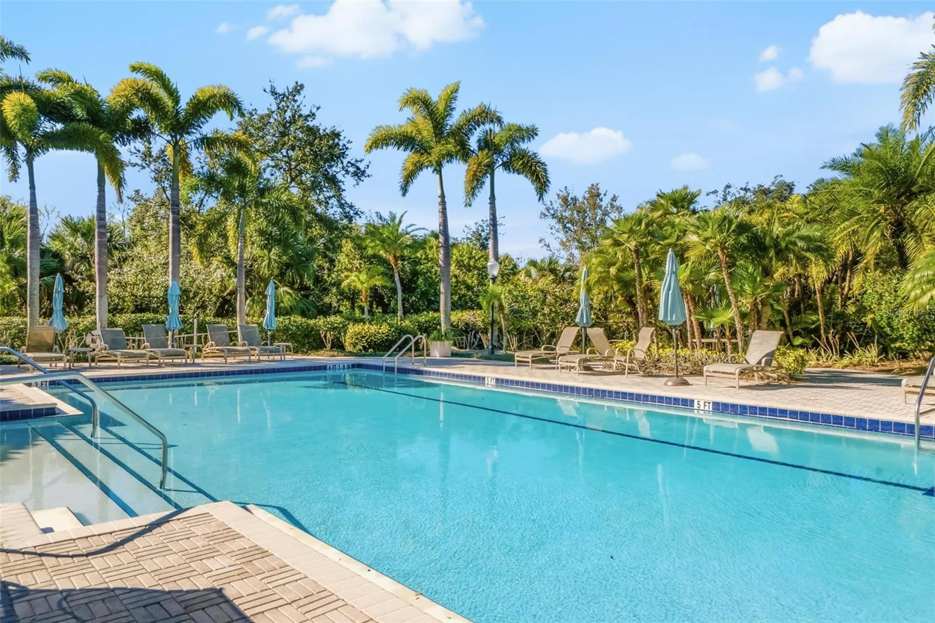 5264 Bouchard Circle Sarasota FL 34238