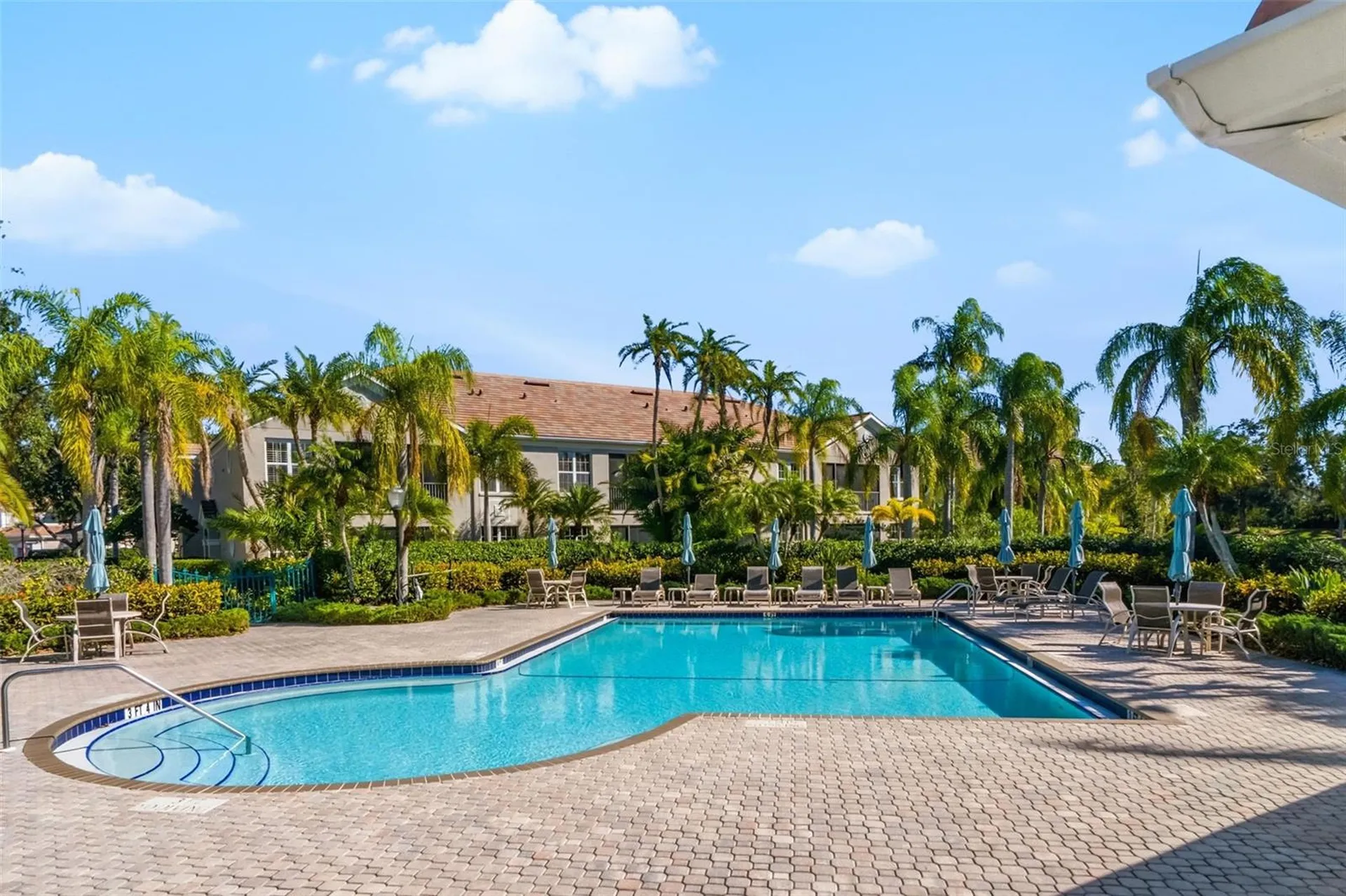 5264 Bouchard Circle Sarasota FL 34238