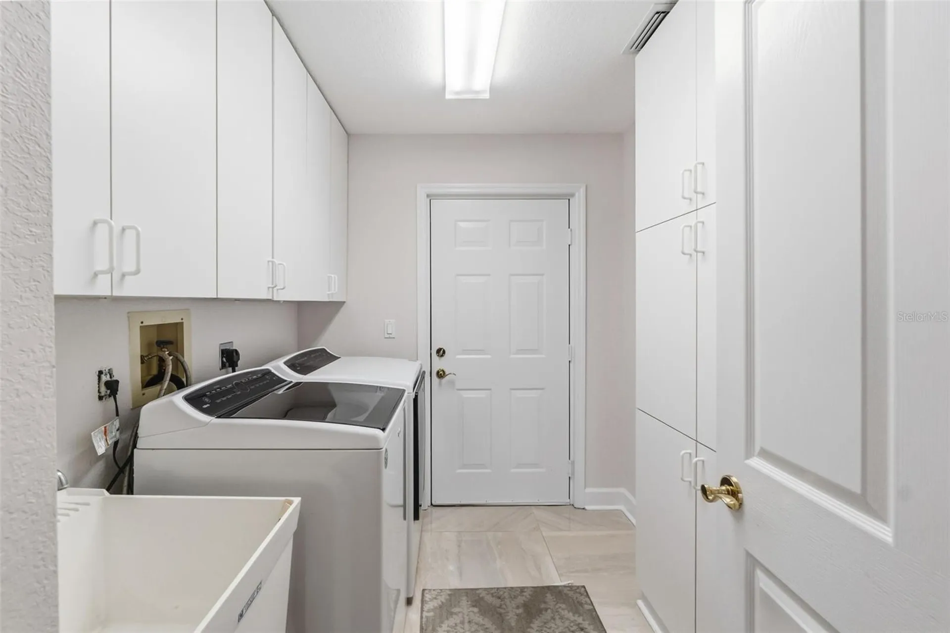 5264 Bouchard Circle Sarasota FL 34238