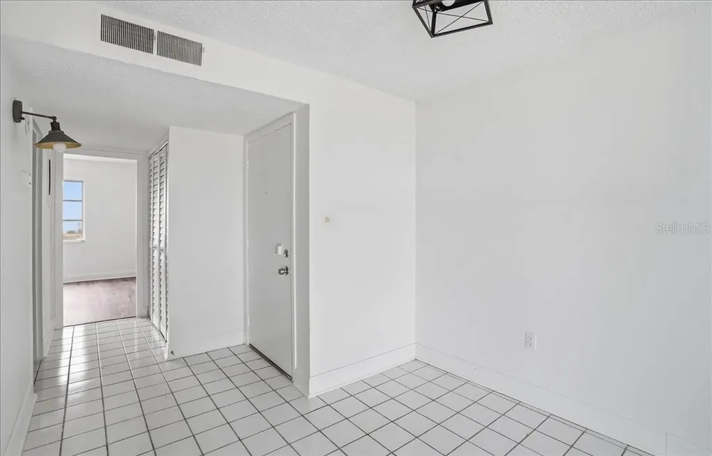 373 S Mcmullen Booth Road Clearwater FL 33759